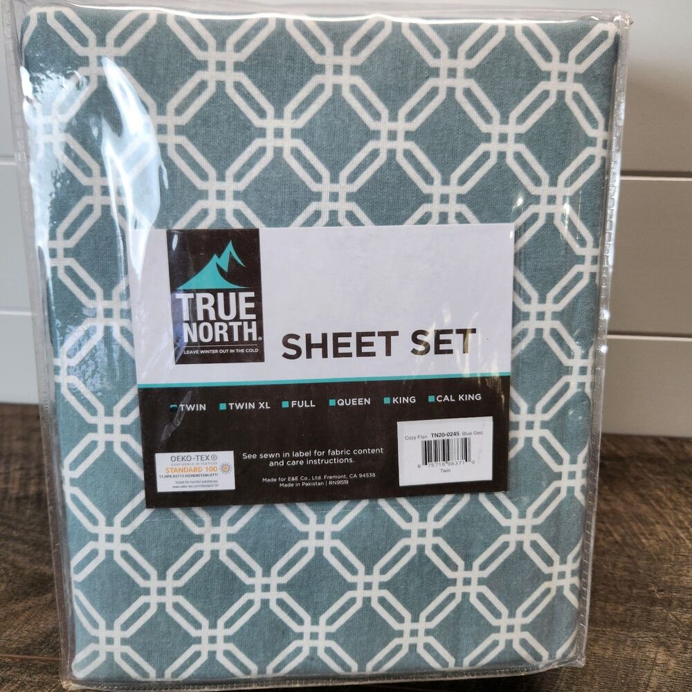 Flannel Twin Sheet Set True North Soft and Cozy Blue White Geometric NEW!!